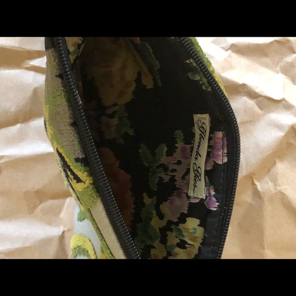 Glenda Geis clutch - Picture 2 of 2